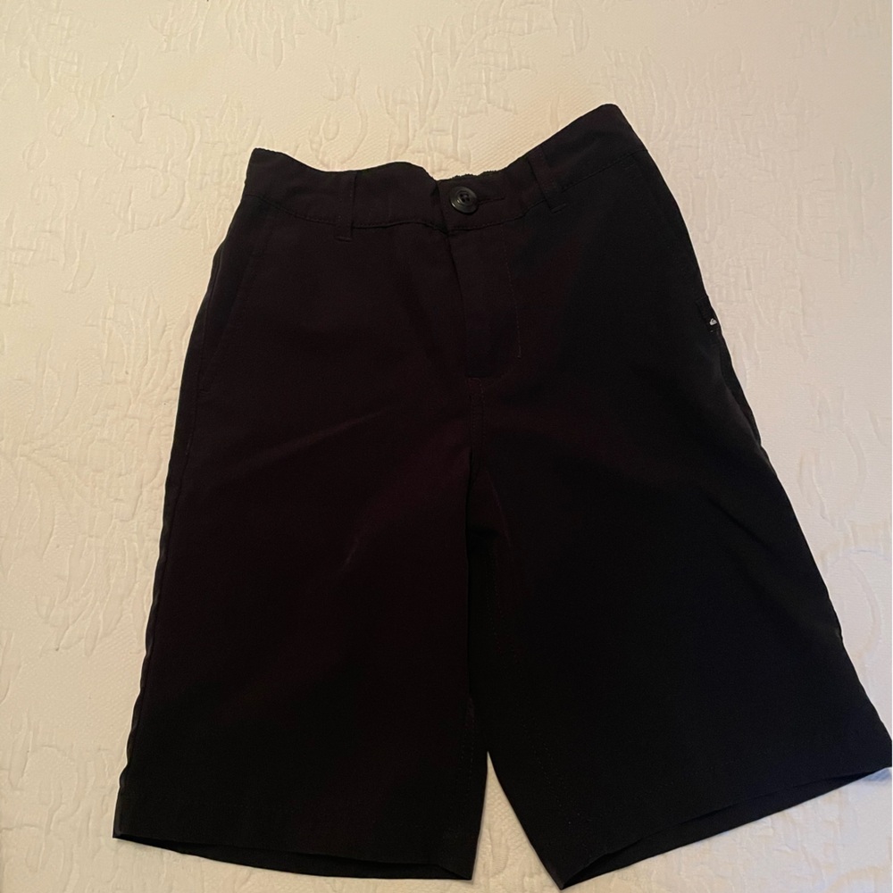 Boys size 7 quicksilver Black quick dry Shorts